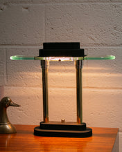 Load image into Gallery viewer, Vintage Table Lamp
