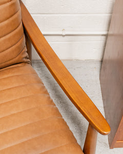 Caramel Lounge Chair