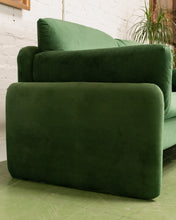 Load image into Gallery viewer, Ivan Sofa in Green
