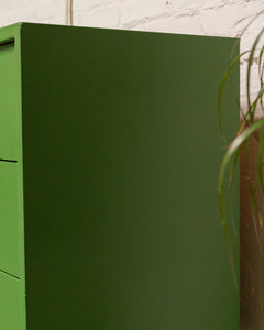 Kelly Green Regency Dresser