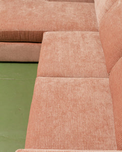 Hauser Sofa in Belmont Rose