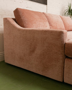 Hauser Sofa in Belmont Rose