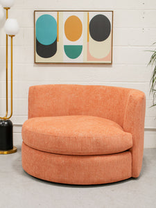 Bianca Swivel Chair in Amadeus Tangerine