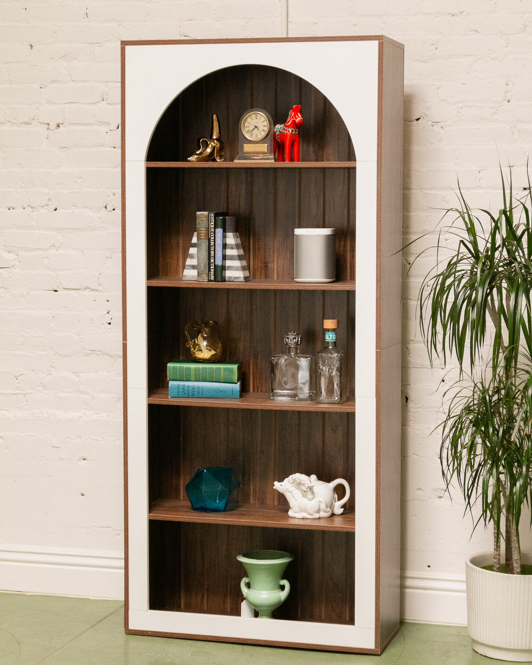 Elenor Shelf