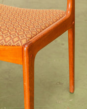 Load image into Gallery viewer, Danish Modern Dining Chairs (set of 4)
