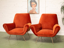 Load image into Gallery viewer, Set of 2 Italian Armchairs in Rust Velvet By Gigi Radice for Minotti - 1950s
