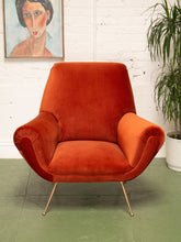 Load image into Gallery viewer, Set of 2 Italian Armchairs in Rust Velvet By Gigi Radice for Minotti - 1950s
