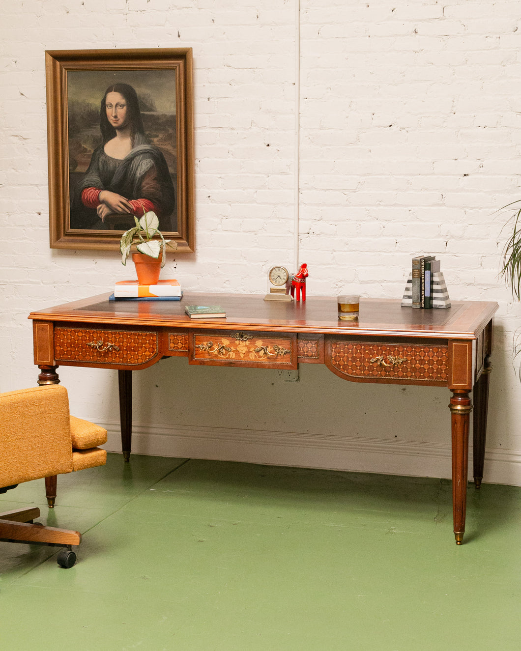 Early 19th Century Neoclassical Louis XVI Style Mahogany With Inlaid Satinwood & Leather Top Writing Desk