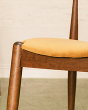 Load image into Gallery viewer, Scandinavian Dining Chair in Gold Velvet
