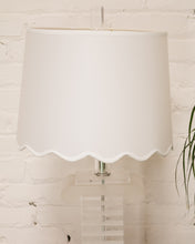 Load image into Gallery viewer, Art Deco 1980’s Table Lamp
