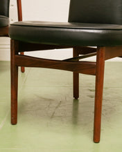 Load image into Gallery viewer, Set of 4 Danish Mid Century Dining Chairs
