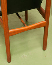 Load image into Gallery viewer, Set of 4 Danish Mid Century Dining Chairs
