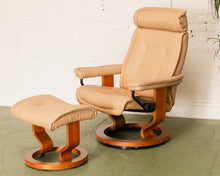 Load image into Gallery viewer, Stressless Ekkornes Chair Made in Norway
