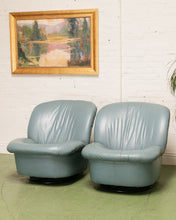 Load image into Gallery viewer, Vintage Postmodern 80s Leather Swivel Clam Chair
