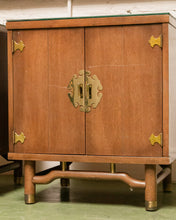 Load image into Gallery viewer, Pair of Vintage Hollywood Regency Nightstands
