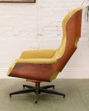 Load image into Gallery viewer, Vintage Green Lounge Chair &amp; Ottoman
