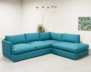 Michonne Sectional Sofa in Bennett Peacock