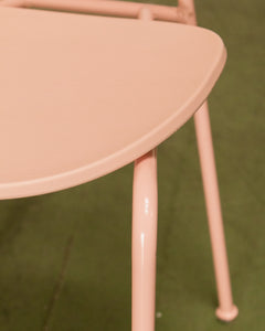 Niki Chair in Pink