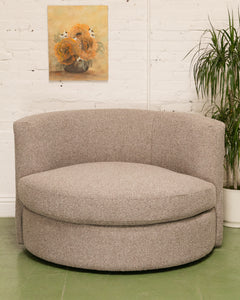 Bianca Swivel Chair in Goodwin Latte