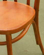 Load image into Gallery viewer, Vintage Thonet Chair
