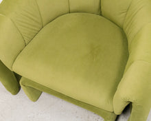 Load image into Gallery viewer, Green Lounge Chair &amp; Ottoman
