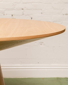 PIA Dining Table