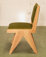 Load image into Gallery viewer, Lime Green Scissor Chair
