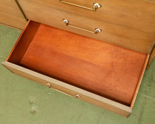 Load image into Gallery viewer, Heritage Henredon Vintage Dresser
