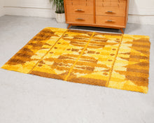 Load image into Gallery viewer, Brown Rya Rug
