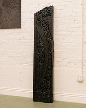 Load image into Gallery viewer, Black Ornate Wood Carved Round Room Divider
