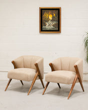 Load image into Gallery viewer, Park Avenue Chair in Almond
