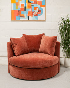 Bianca Swivel Chair in Contessa Paprika