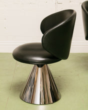 Load image into Gallery viewer, Black Pedestal Chair
