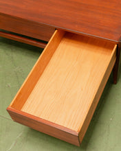 Load image into Gallery viewer, Richard Thompson for Glenn of California Mid Century Walnut Coffee Table
