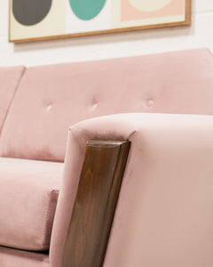 Desmond Sofa in Lavender Rose