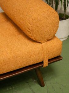 Daybed in Mustard Tweed