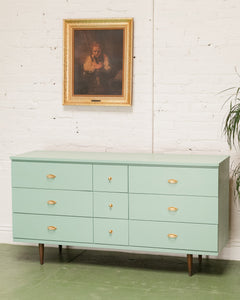 Aqua 9 Drawers Dresser