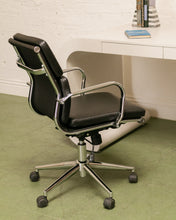 Load image into Gallery viewer, Black Iconic Design Office Chair
