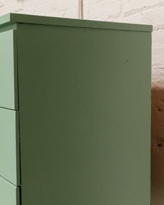 Aqua 9 Drawers Dresser