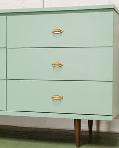 Aqua 9 Drawers Dresser