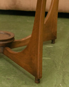 Lane Vintage Round Walnut Coffee Table