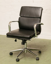 Load image into Gallery viewer, Black Iconic Design Office Chair
