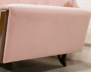 Desmond Sofa in Lavender Rose