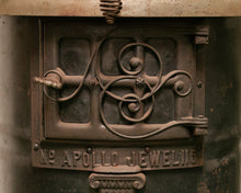 Load image into Gallery viewer, Detroit Antique Stove
