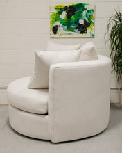 Load image into Gallery viewer, Bianca Swivel Chair in Zues Pearl
