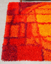 Load image into Gallery viewer, Red and Orange Rya Rug
