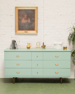 Aqua 9 Drawers Dresser