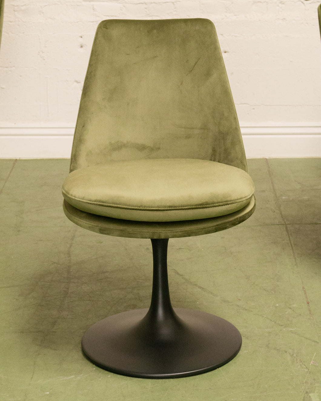 Olive Green Daisy Chair with Black Base