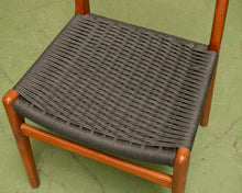 Load image into Gallery viewer, Black Woven and Wood Dining Chair
