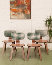 Load image into Gallery viewer, Houndstooth Bentwood Chair
